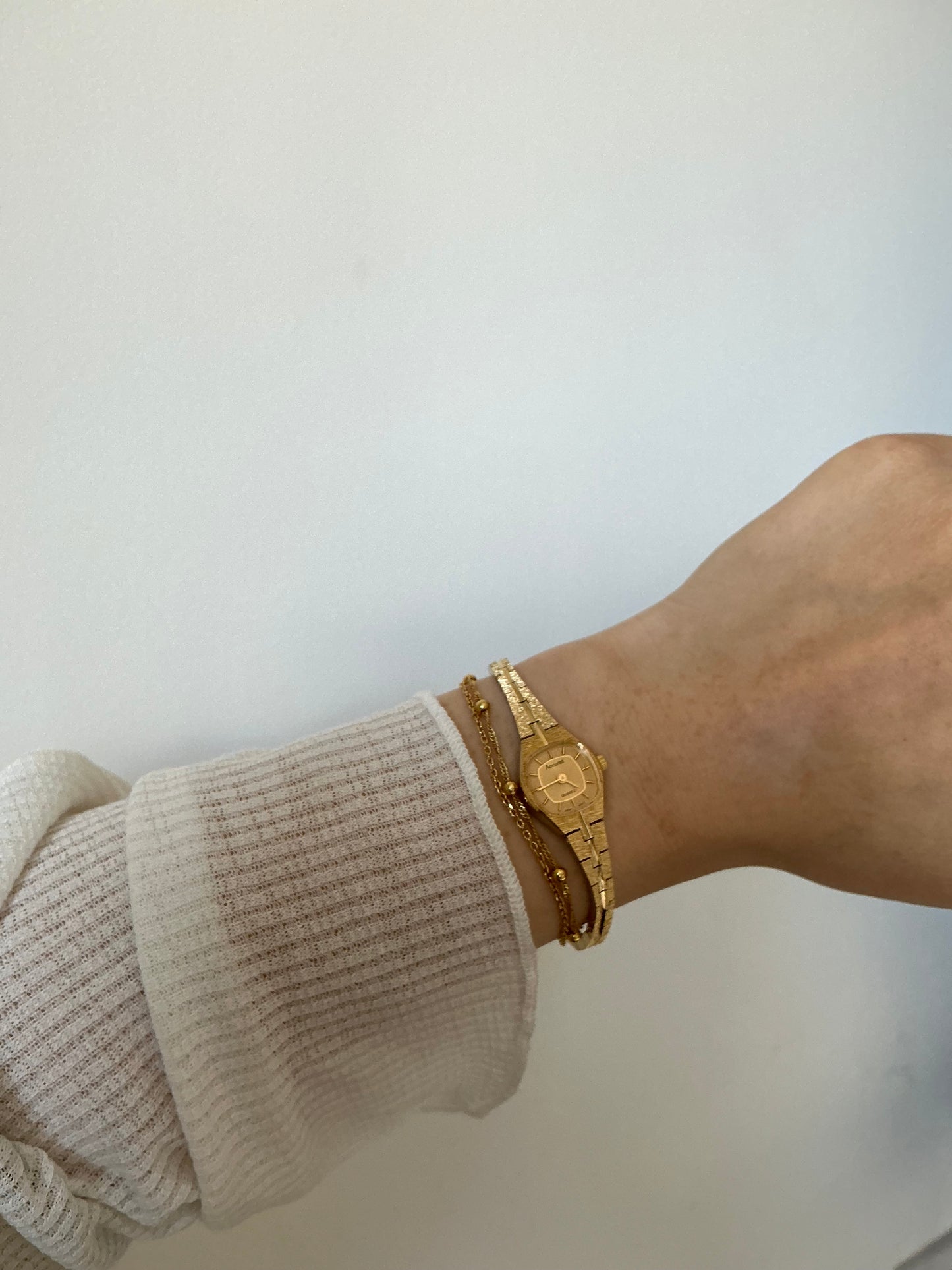 Accurist gold rolled dainty vintage watch