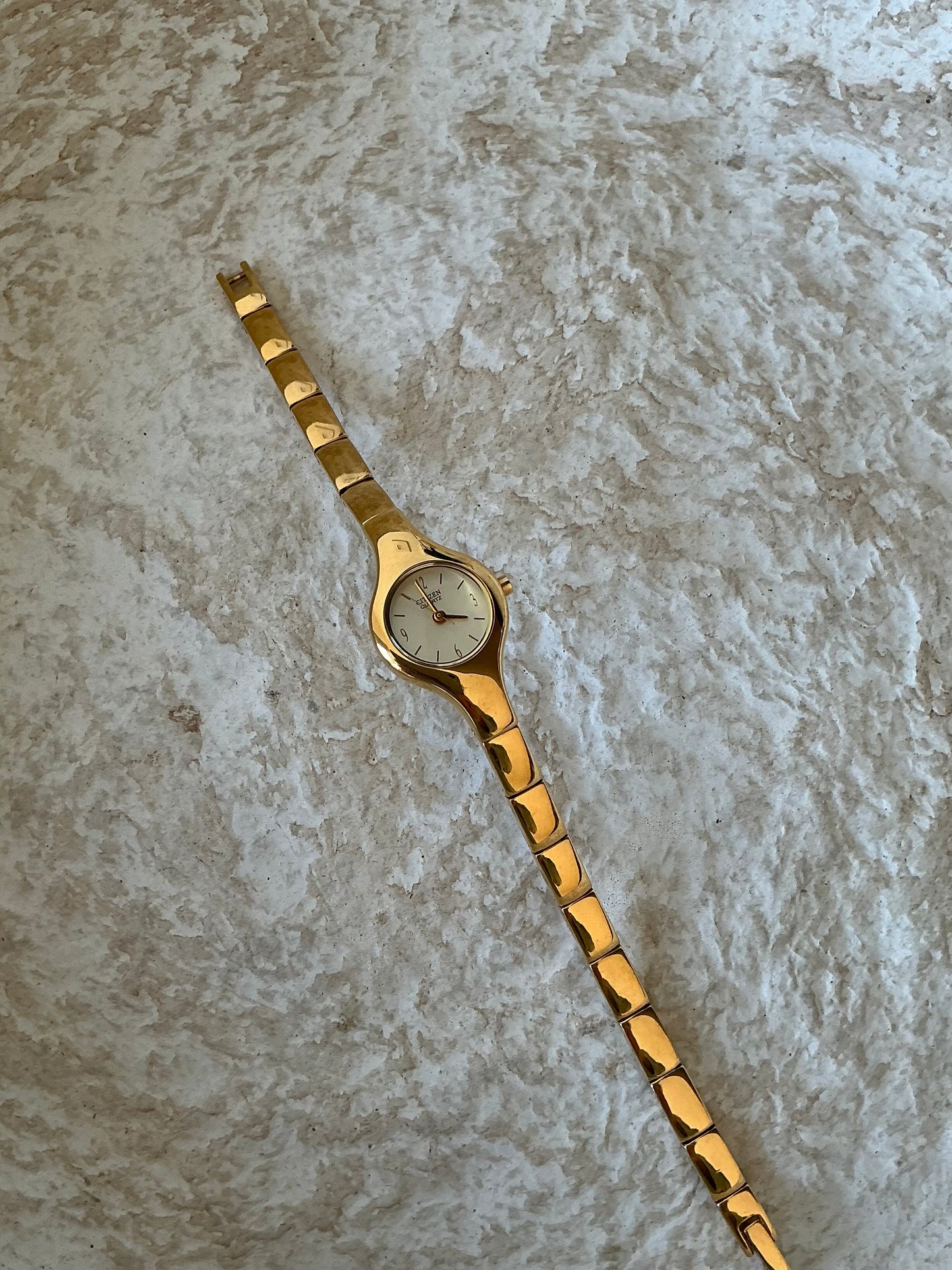 Citizen gold plated semi rigid bracelet style vintage watch